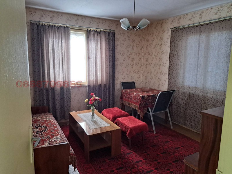 Продава КЪЩА, с. Лозица, област Плевен, снимка 11 - Къщи - 52780260