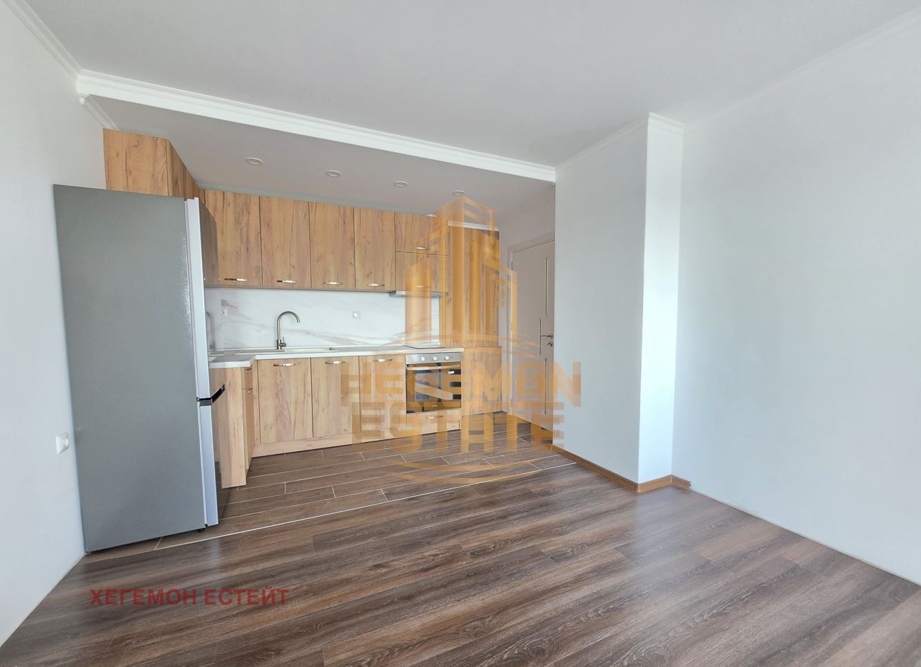 Продава 3-СТАЕН, гр. Варна, Младост 2, снимка 2 - Апартаменти - 56009834