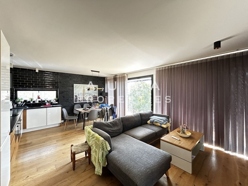Продава КЪЩА в град Разград, Варош - 392 кв.м / 235 194.27 € » 460 000 лв., ЕВОЛЮТ - ХП