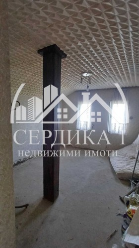 3-стаен град София, Бенковски 5