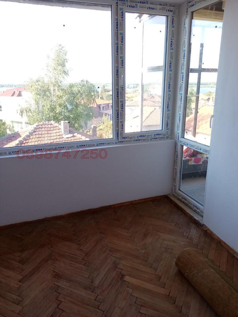 Продава 3-СТАЕН, гр. Свищов, област Велико Търново, снимка 4 - Апартаменти - 53027643