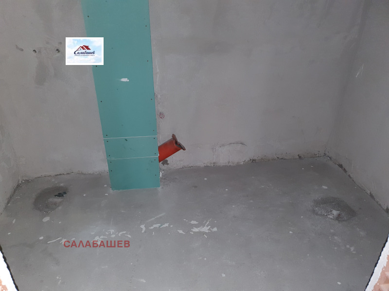 Продава 3-СТАЕН, гр. Казанлък, област Стара Загора, снимка 5 - Апартаменти - 52615739