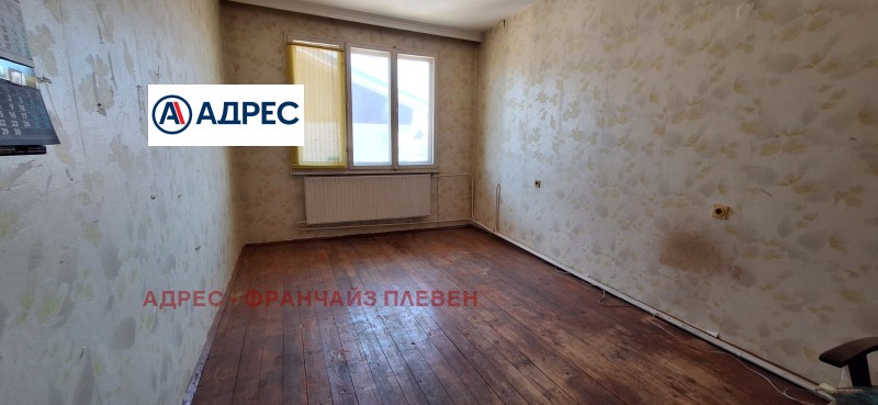 Продается  3+ спальни Плевен , 9-ти квартал , 86 кв.м | 71866794 - изображение [4]