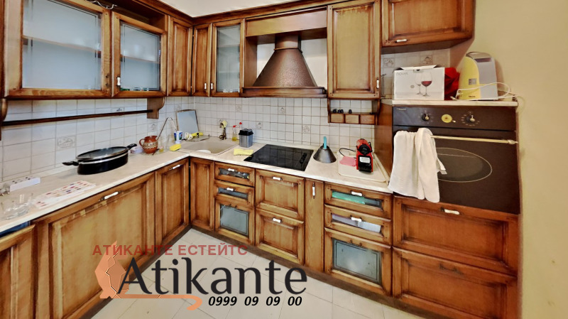 Til salg  Hus Sofia , Pancharevo , 280 kvm | 36340507 - billede [2]