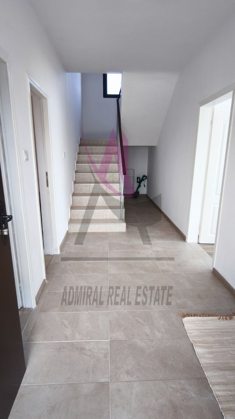 Продава КЪЩА, с. Църква, област Добрич, снимка 9 - Къщи - 53496119