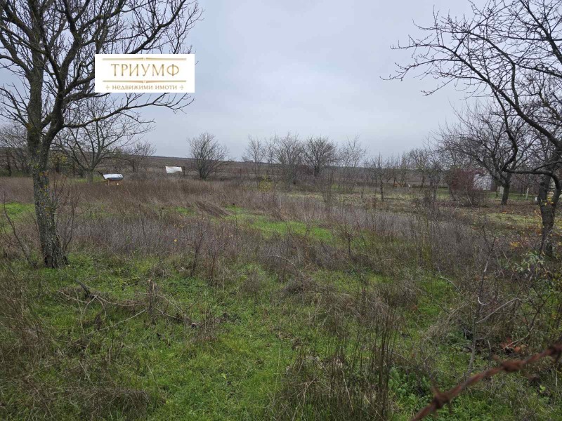 Продава ПАРЦЕЛ, с. Осеново, област Варна