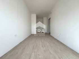 Maisonette Pobeda, Warna 10