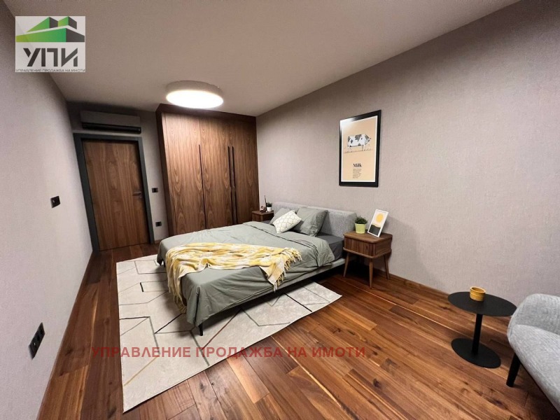 Продава  3-стаен град София , Изгрев , 127 кв.м | 71799308