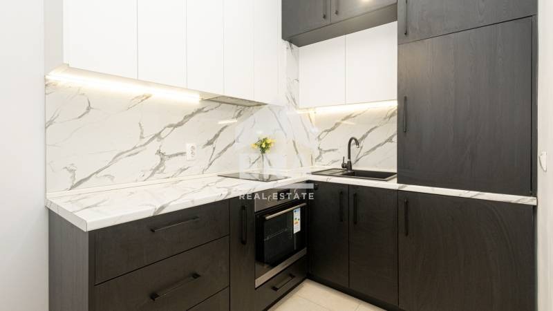 Продава 3-СТАЕН, гр. София, Витоша, снимка 2 - Апартаменти - 55067563