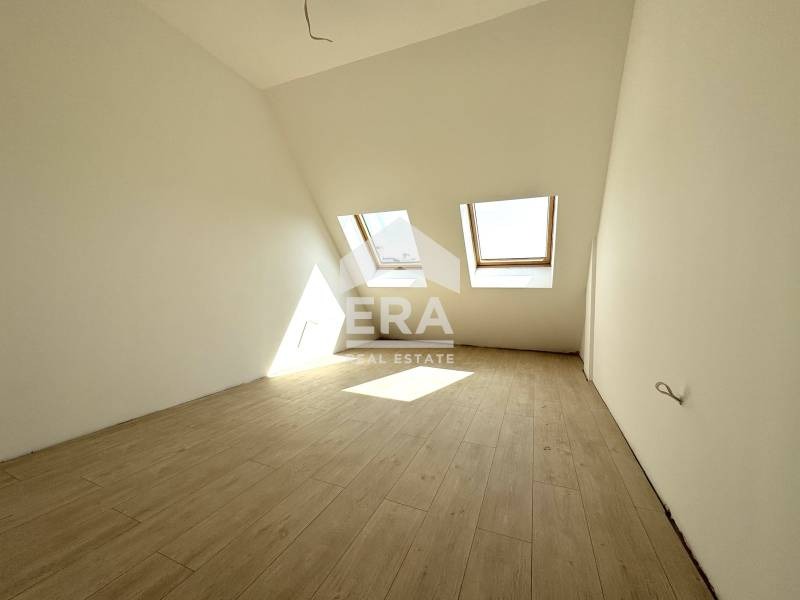 Zu verkaufen  Maisonette Warna , Pobeda , 114 qm | 18834094 - Bild [7]