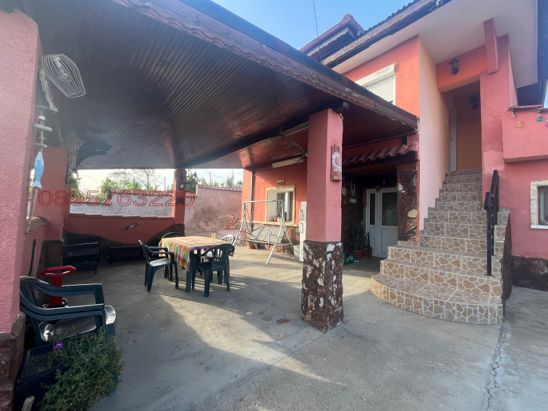 Продава КЪЩА, с. Божурица, област Плевен, снимка 3 - Къщи - 52782847