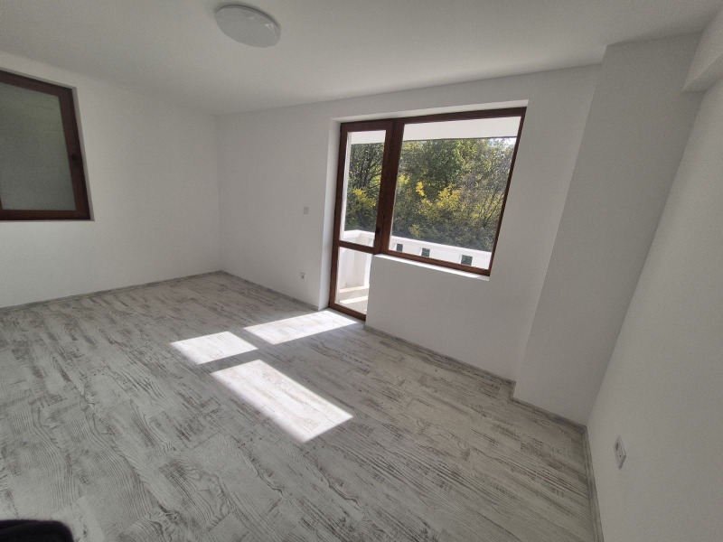 Продава КЪЩА, с. Оброчище, област Добрич, снимка 5 - Къщи - 52194452