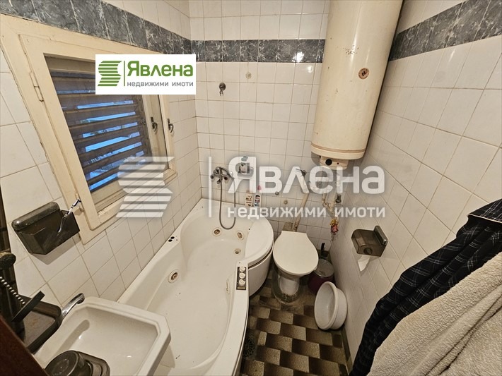 Продава КЪЩА, с. Безден, област София област, снимка 15 - Къщи - 53078884