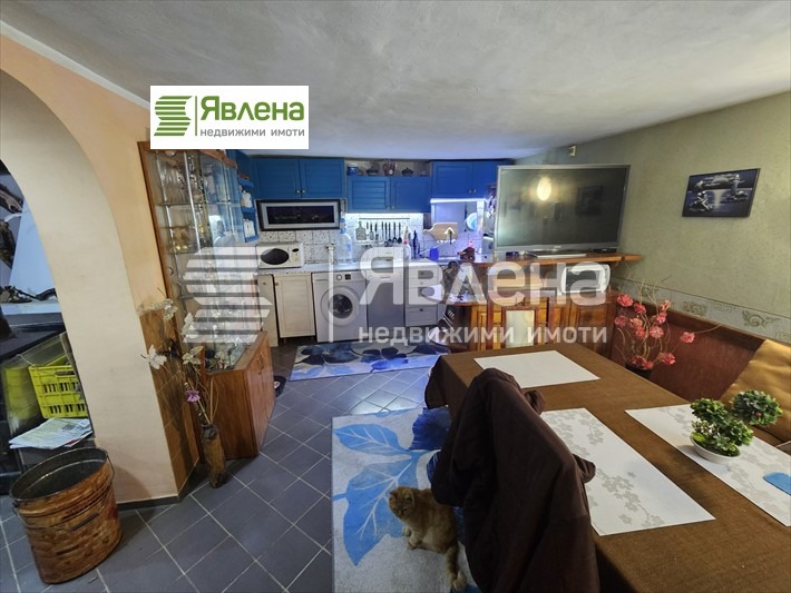 Продава КЪЩА, с. Безден, област София област, снимка 5 - Къщи - 53078884