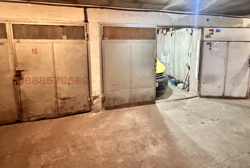 Продава ГАРАЖ, ПАРКОМЯСТО, гр. София, Медицинска академия, снимка 6 - Гаражи и паркоместа - 52917261