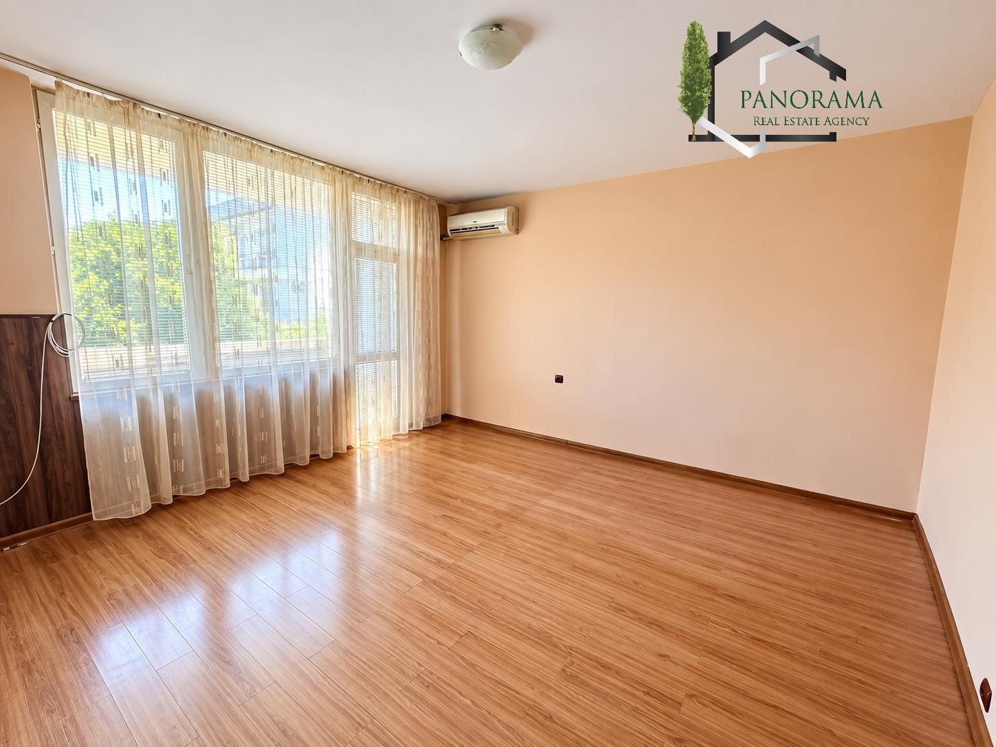 Продава 1-СТАЕН, гр. Шумен, Център, снимка 2 - Апартаменти - 55991334