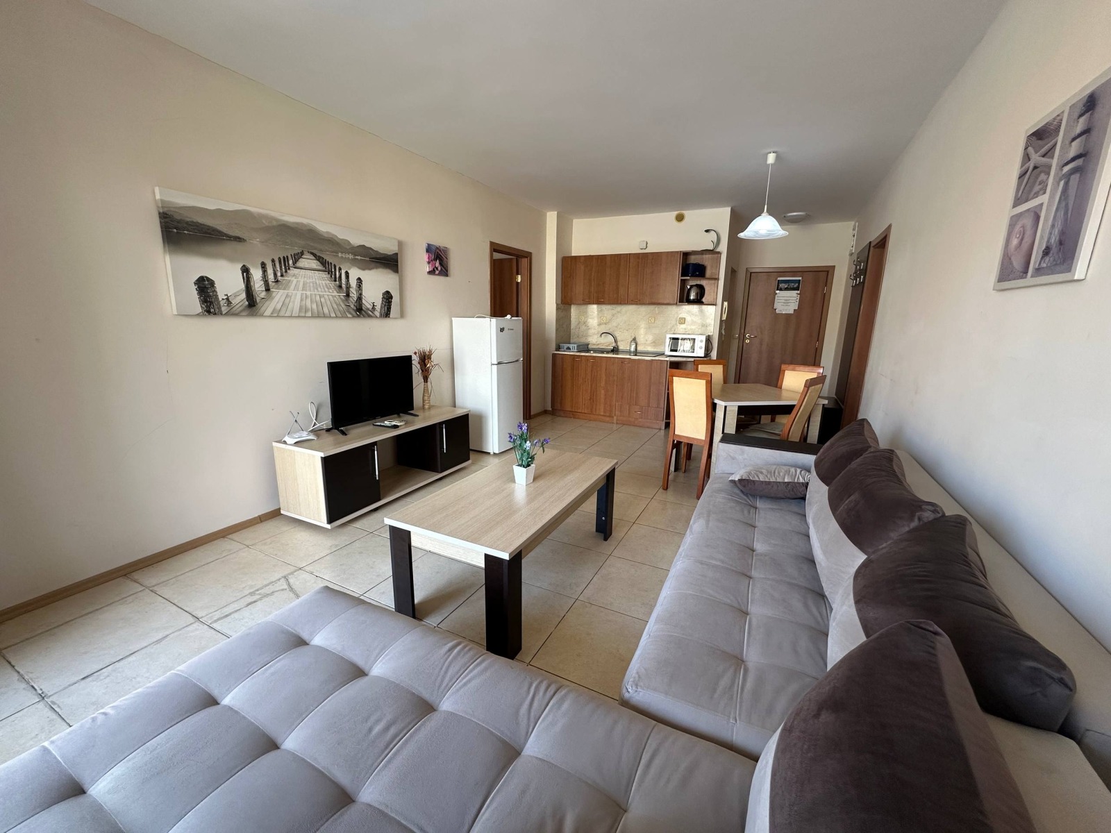 Продава 3-СТАЕН, гр. Ахелой, област Бургас, снимка 2 - Апартаменти - 54284748