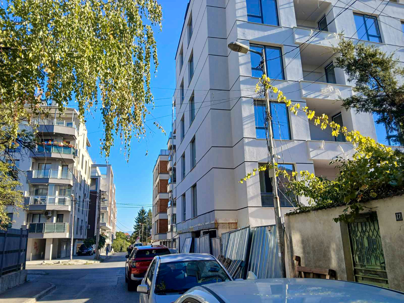 Продава ГАРАЖ, ПАРКОМЯСТО, гр. София, Слатина, снимка 3 - Гаражи и паркоместа - 54173952