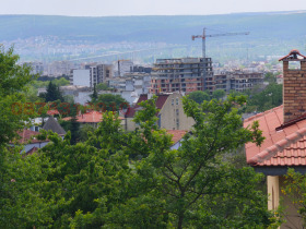 Plot Izgrev, Varna