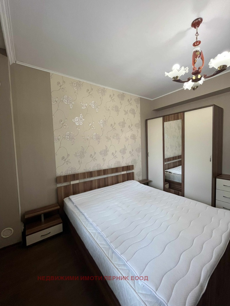 Продава  2-стаен град Перник , Изток , 66 кв.м | 57927800 - изображение [7]