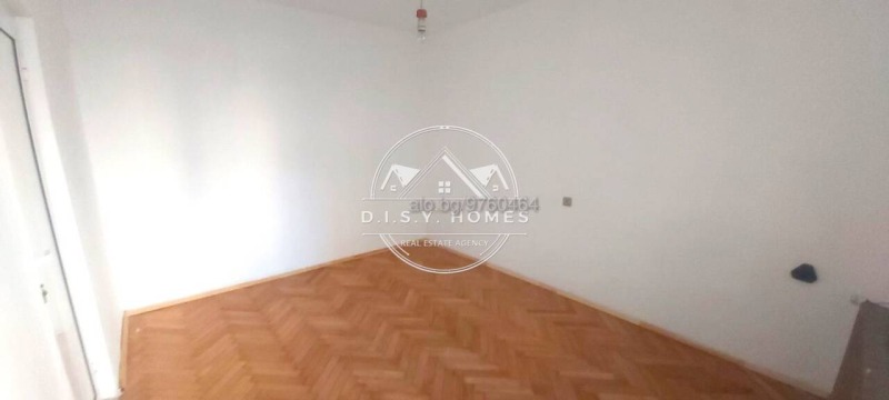 Na prodej  2 ložnice Gabrovo , Centar , 53 m2 | 59214004 - obraz [4]