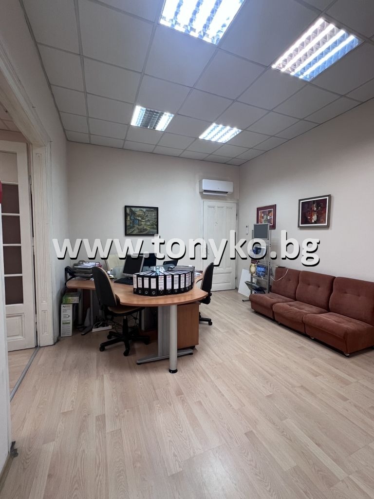 Продава  3-стаен град Пловдив , Център , 100 кв.м | 73673531 - изображение [3]