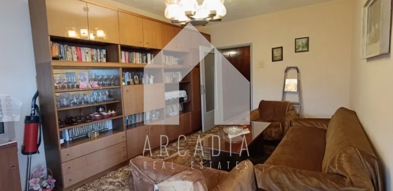 Продава 3-СТАЕН, гр. Пловдив, Център