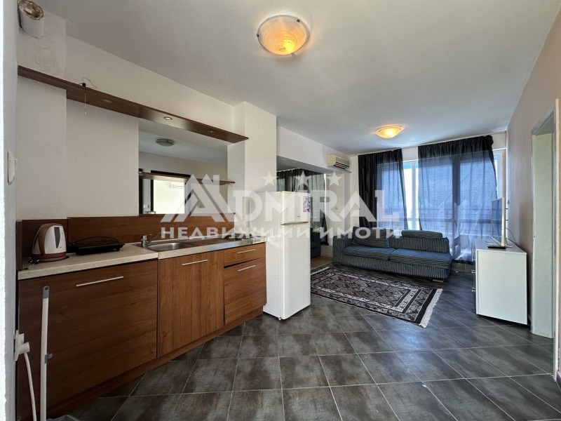 Na prodej  3+ ložnice oblast Burgas , Pomorie , 135 m2 | 83054437 - obraz [2]
