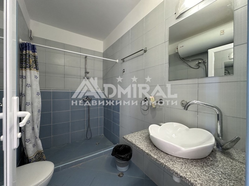 Na prodej  3+ ložnice oblast Burgas , Pomorie , 135 m2 | 83054437 - obraz [11]