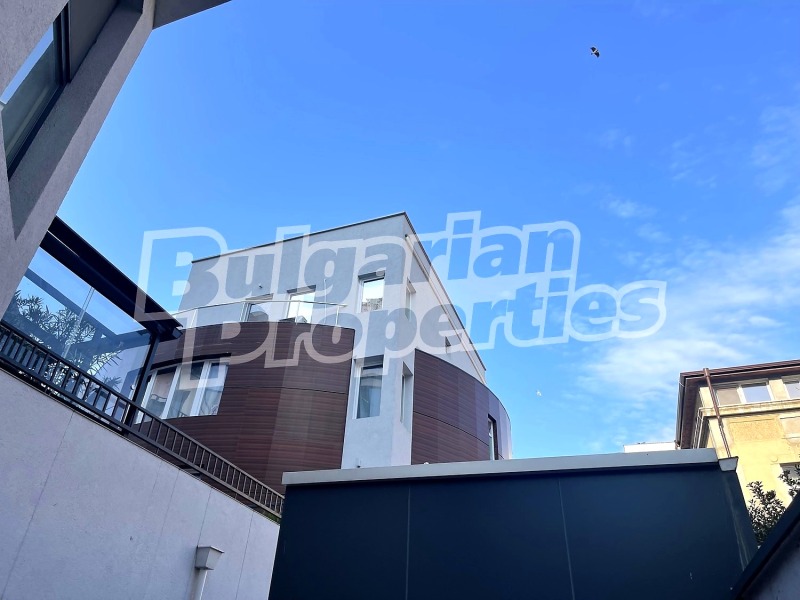 Продава МНОГОСТАЕН, гр. Варна, Център, снимка 3 - Апартаменти - 53591572