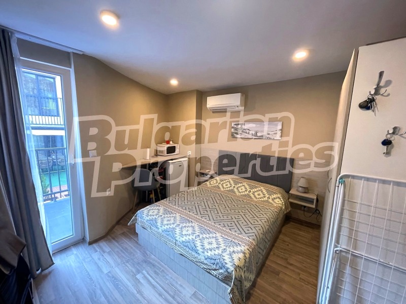 Продава МНОГОСТАЕН, гр. Варна, Център, снимка 15 - Апартаменти - 53591572