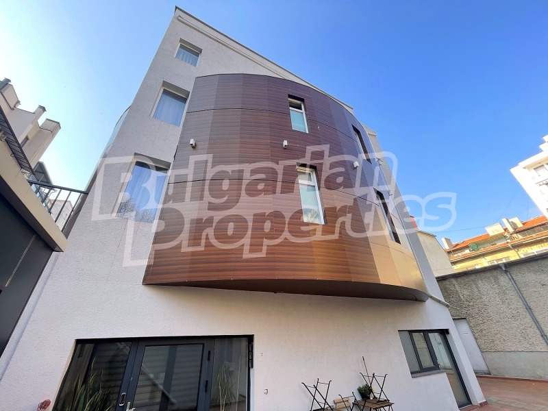 Продава МНОГОСТАЕН, гр. Варна, Център, снимка 2 - Апартаменти - 53591572