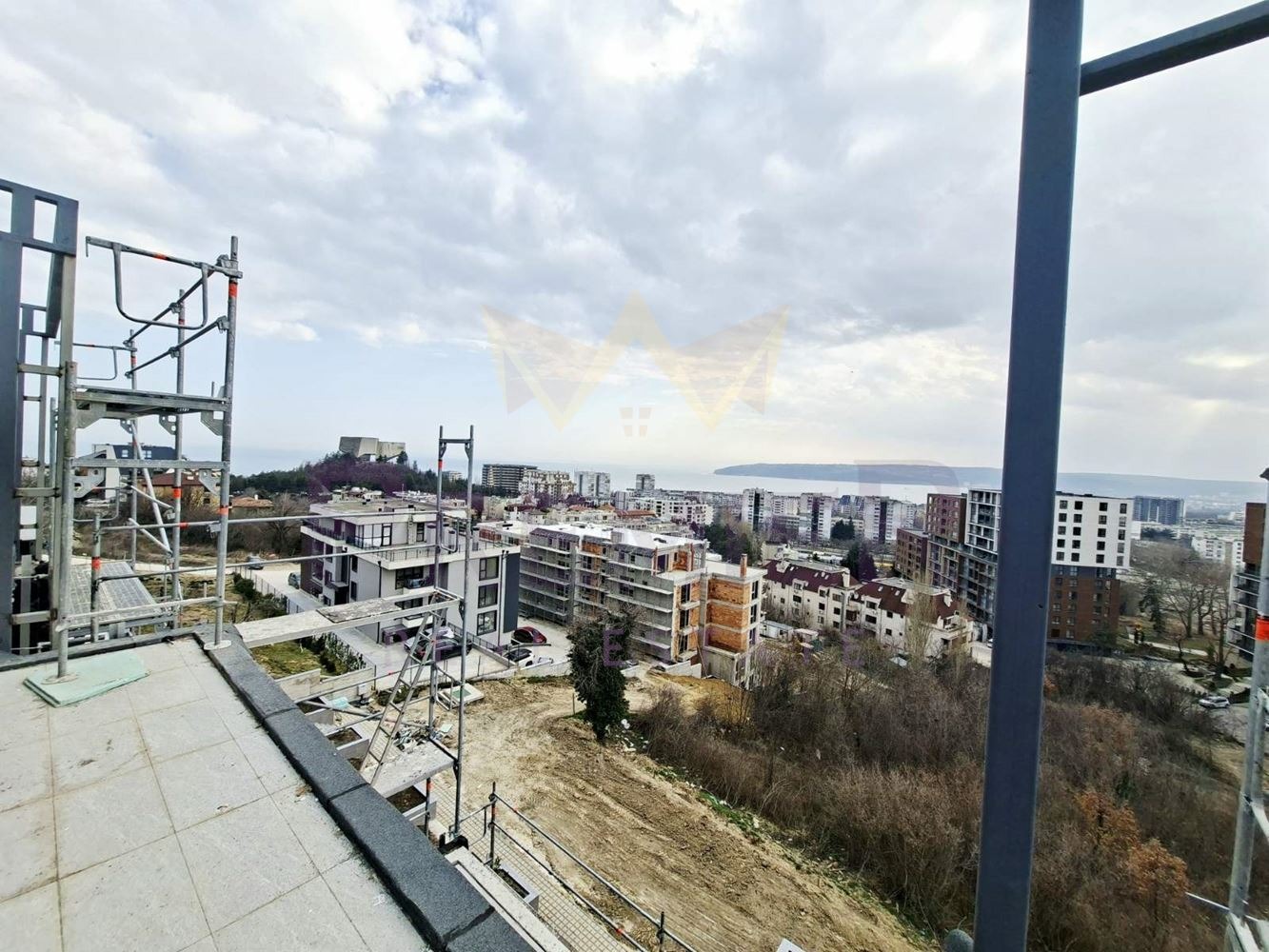 Продава 4-СТАЕН, гр. Варна, Бриз, снимка 3 - Апартаменти - 55625371