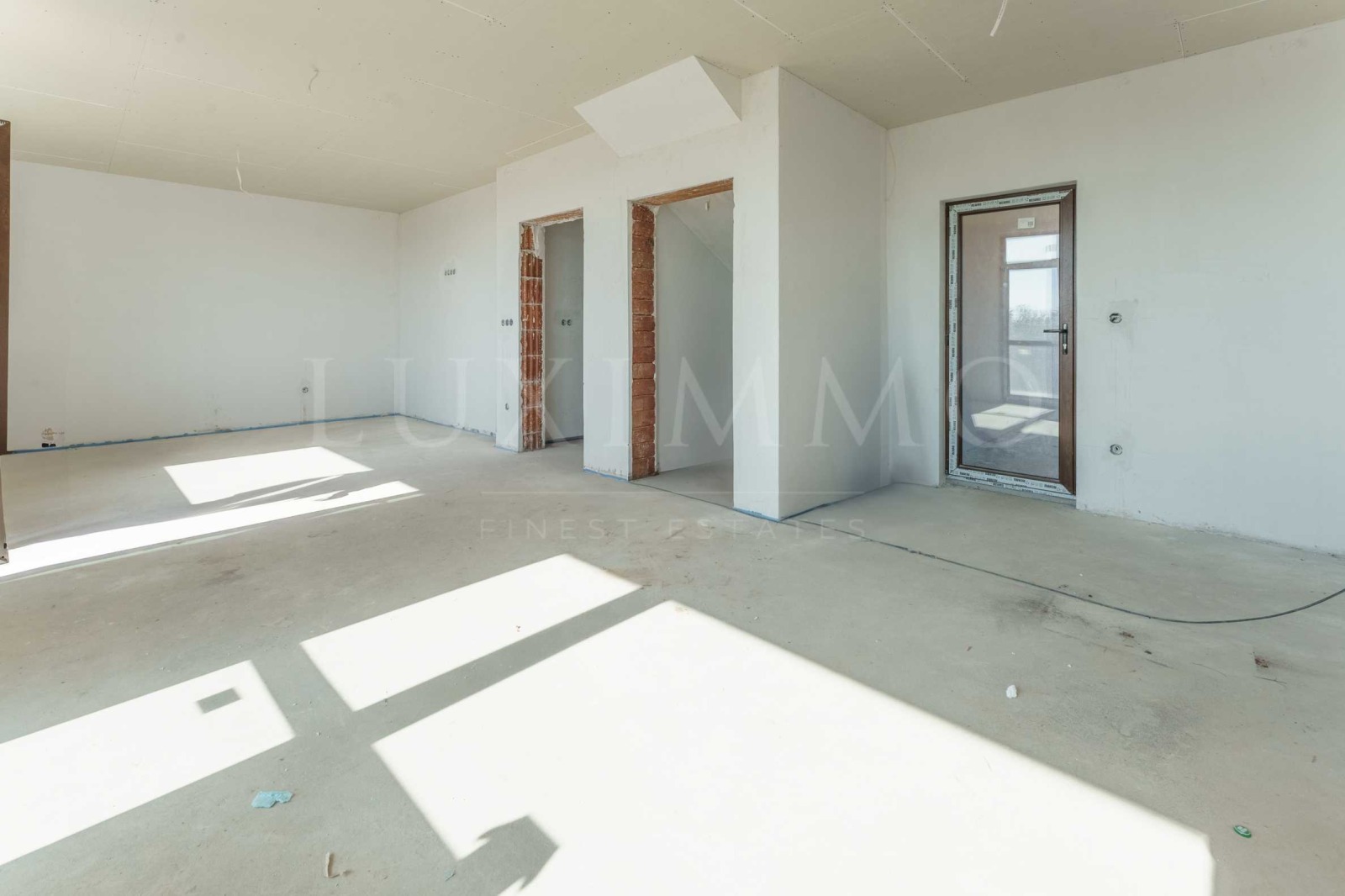 Продава КЪЩА, с. Голяновци, област София област, снимка 4 - Къщи - 53947915