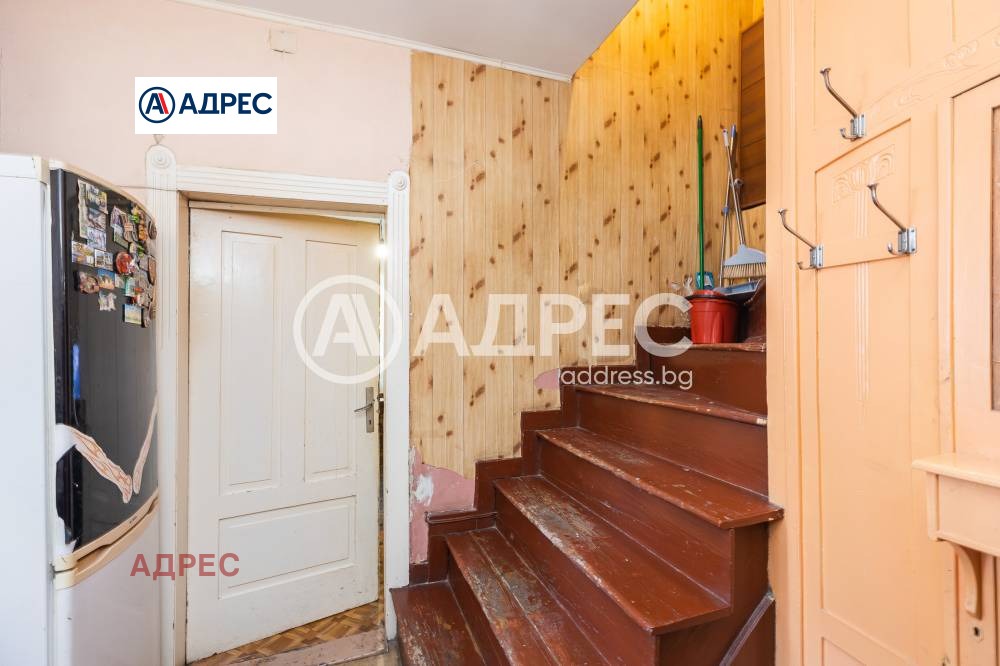 Продава КЪЩА, гр. Варна, Зимно кино Тракия, снимка 10 - Къщи - 55120774