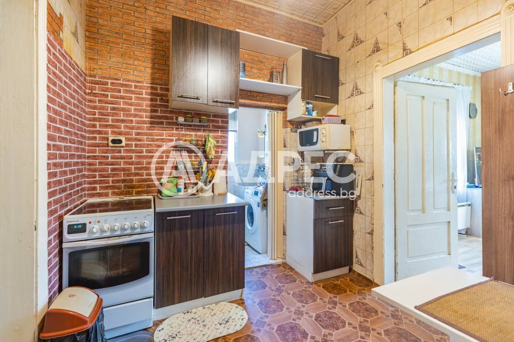 Продава КЪЩА, гр. Варна, Зимно кино Тракия, снимка 10 - Къщи - 55120774