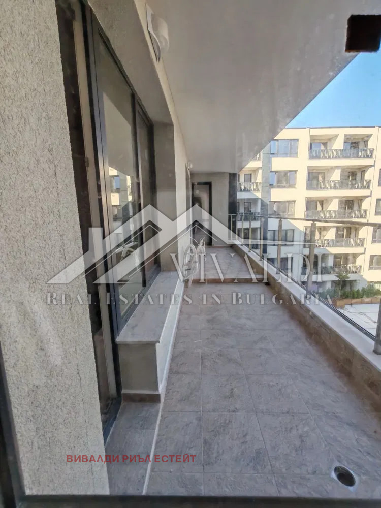 Продава 2-СТАЕН, гр. Варна, Централна поща, снимка 2 - Апартаменти - 55836227