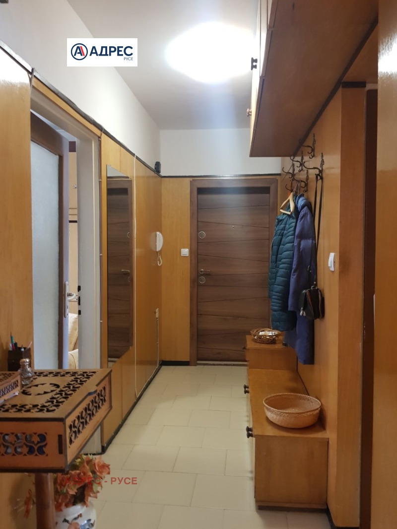 Продава  3-стаен град Русе , Чародейка - Юг , 87 кв.м | 94402094 - изображение [14]