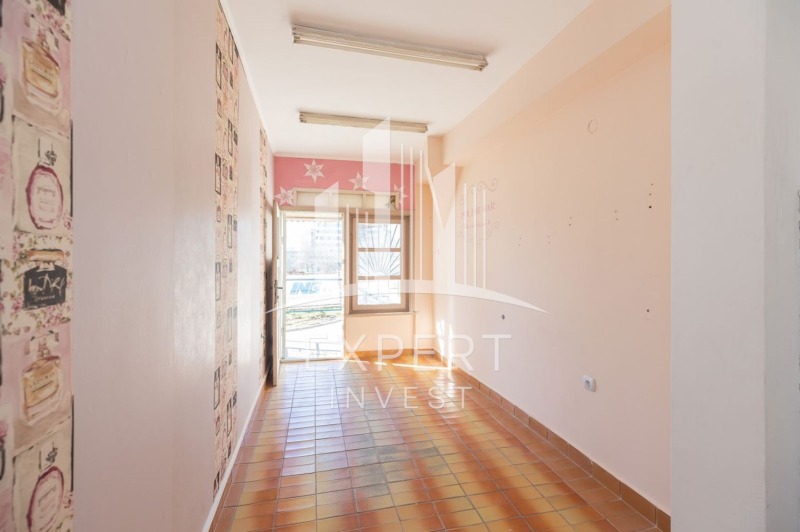 Zu verkaufen  3 Schlafzimmer Warna , Wazraschdane 2 , 130 qm | 94951183 - Bild [9]