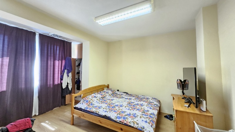 Myytävänä  Toimisto Burgas , Slavejkov , 91 neliömetriä | 67720484 - kuva [6]