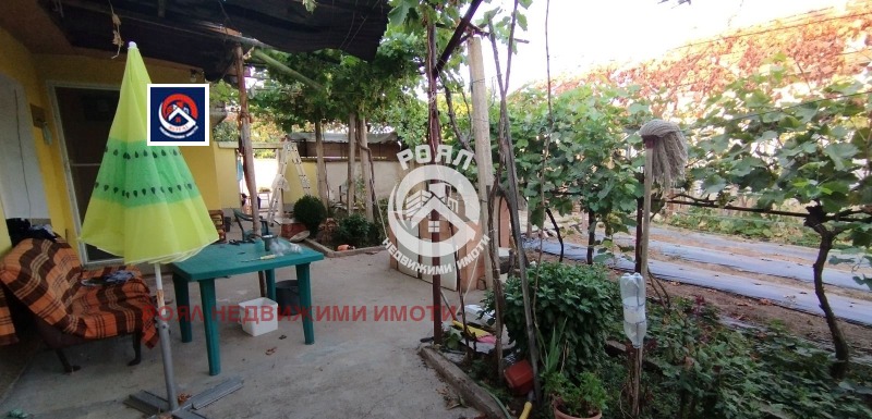 Продава КЪЩА, с. Паничери, област Пловдив, снимка 3 - Къщи - 51828101