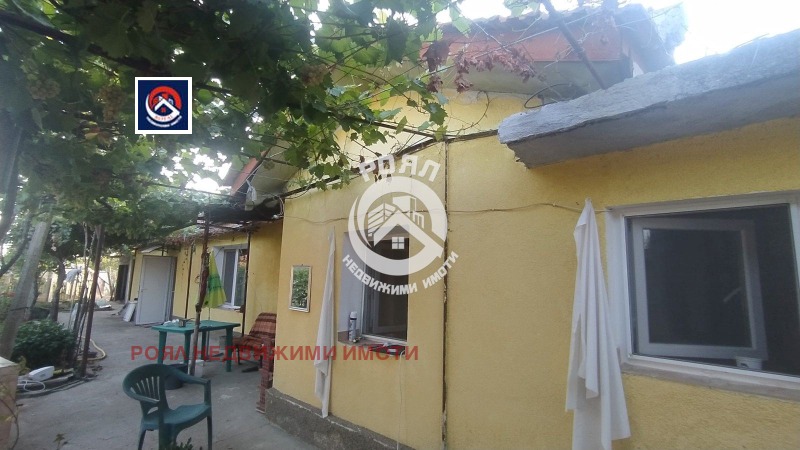 Продава КЪЩА, с. Паничери, област Пловдив