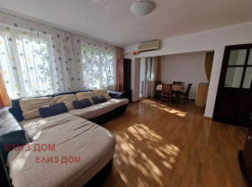 2 bedroom Sportna zala, Varna 1