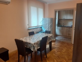 Многостаен град Бургас, Възраждане 1