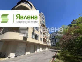 МНОГОСТАЕН, 306 m2