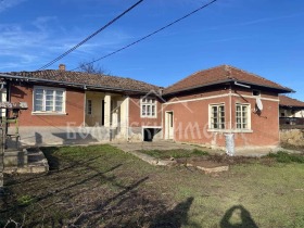 Продава  Къща, гр. Долна Оряховица