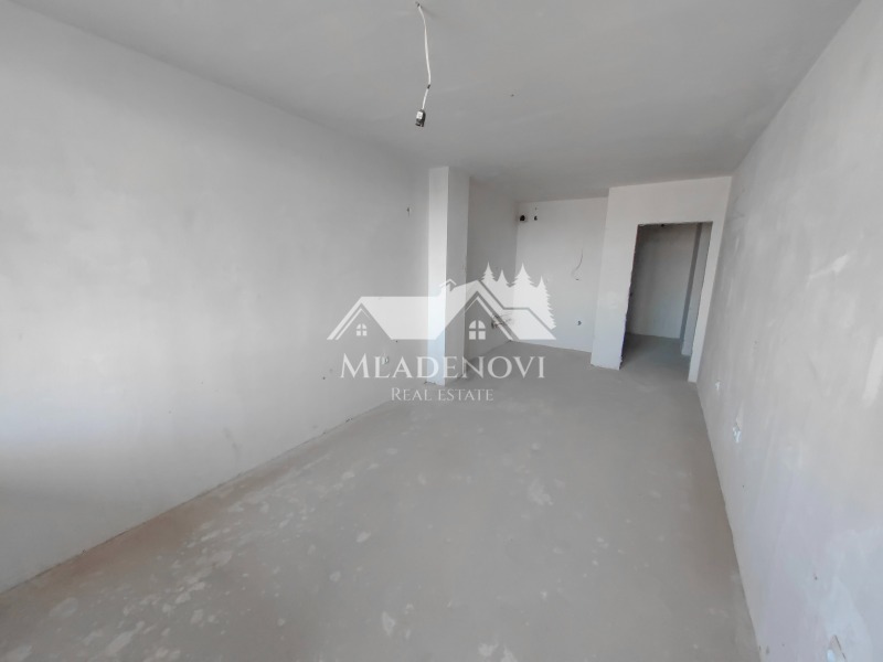 Till salu  Studio Burgas , Meden rudnik - zona A , 42 kvm | 32208732