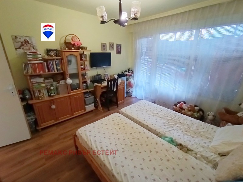 Продава  3-стаен град Русе , Дружба 3 , 78 кв.м | 40360394 - изображение [8]