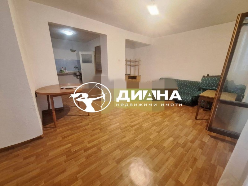 Продава  3-стаен град Пловдив , Център , 105 кв.м | 34710428