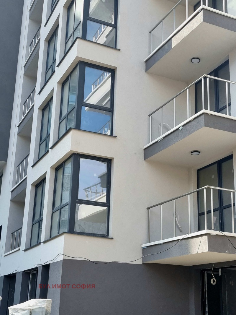 In vendita  2 camere da letto Sofia , Poligona , 144 mq | 58920563 - Immagine [9]